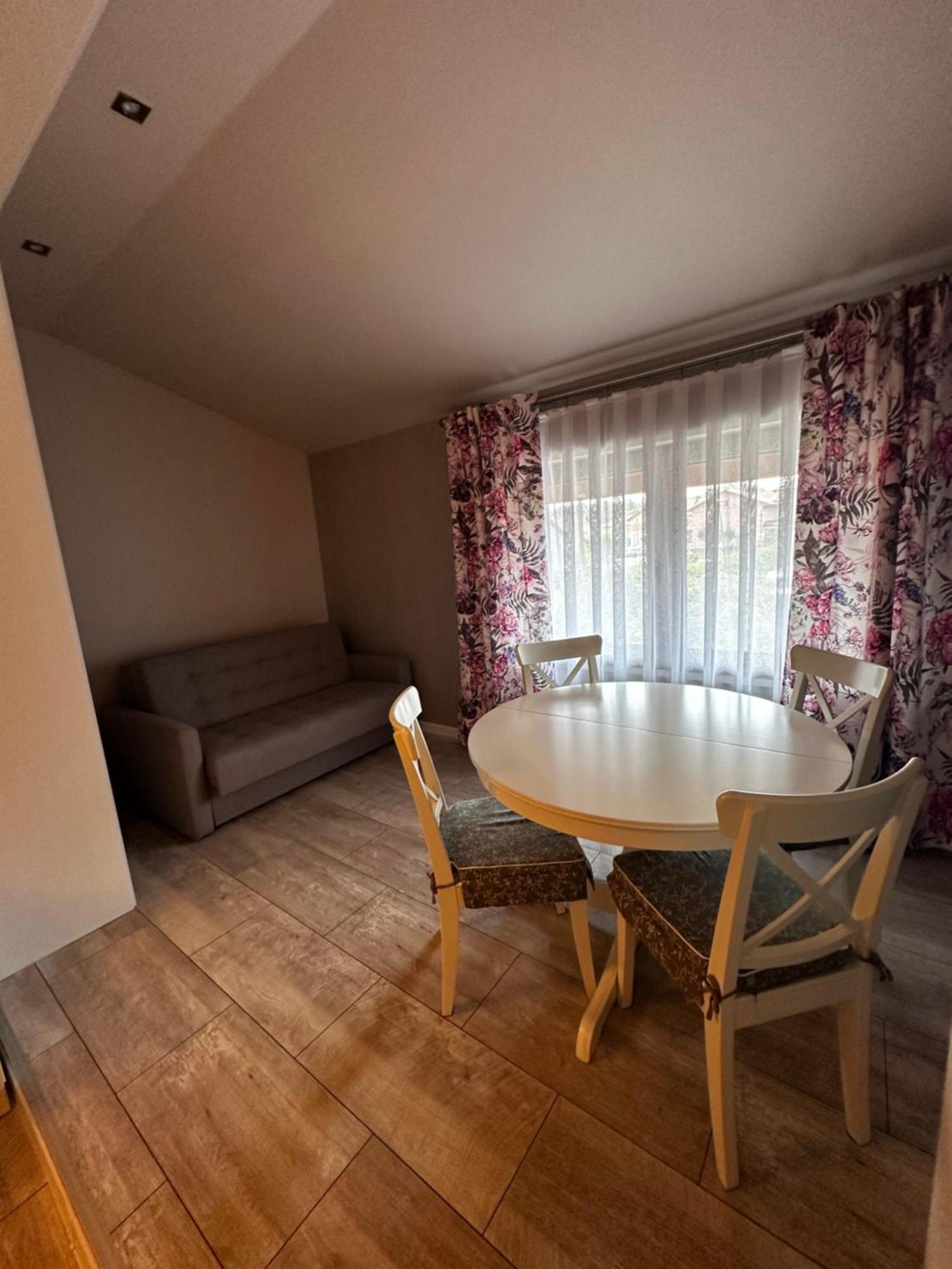 Apartamenty Czerwona Roza Wieprz  Exterior foto